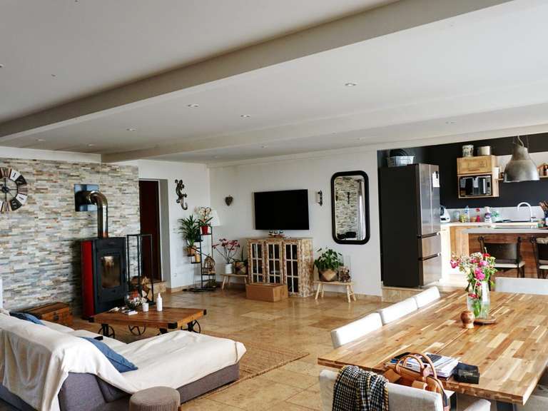 Maison Saint-Brisson - 279m²