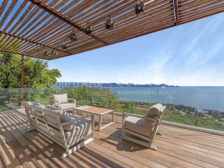 Maison avec Vue sur mer Roquebrune-sur-Argens - 4 chambres - 320m²