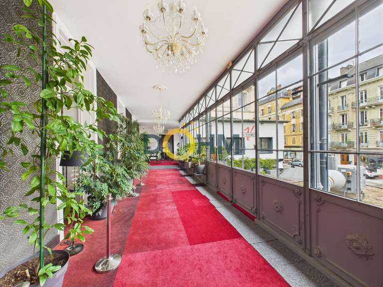 House Aix-les-Bains - 1 bedroom - 468m²