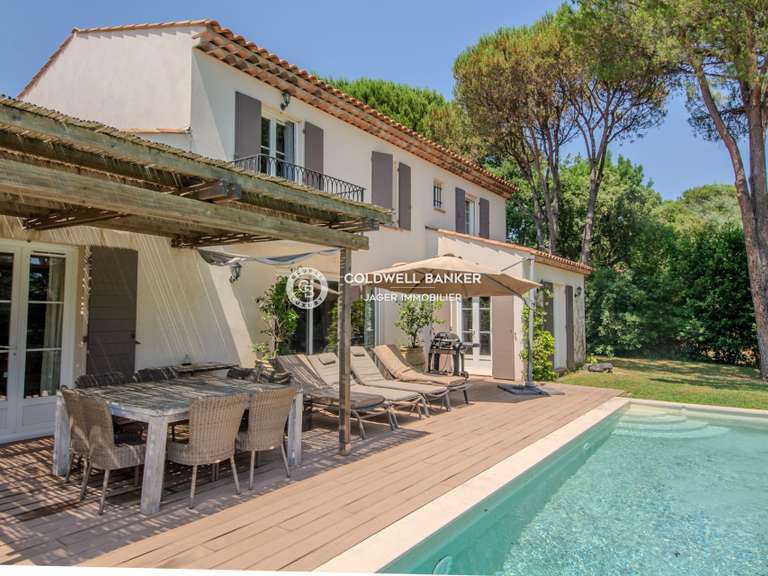 Villa Grimaud - 4 bedrooms - 225m²