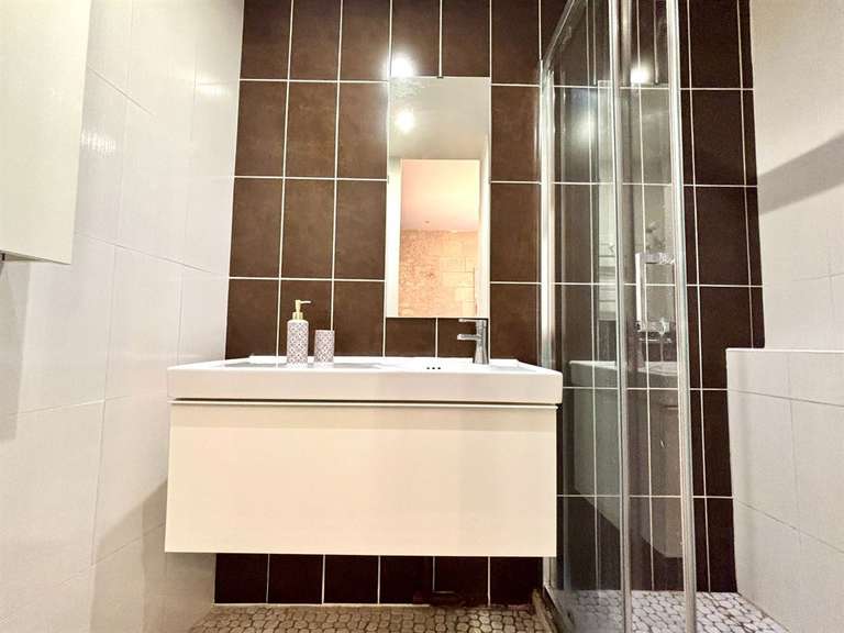 Maison Tours - 4 chambres - 214m²