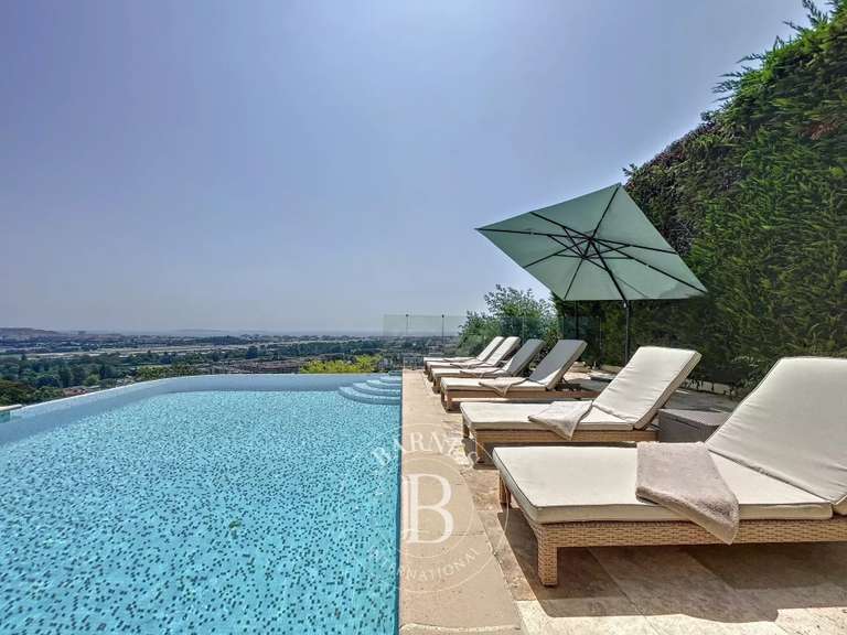 Villa with Sea view Mandelieu-la-Napoule - 5 bedrooms - 250m²