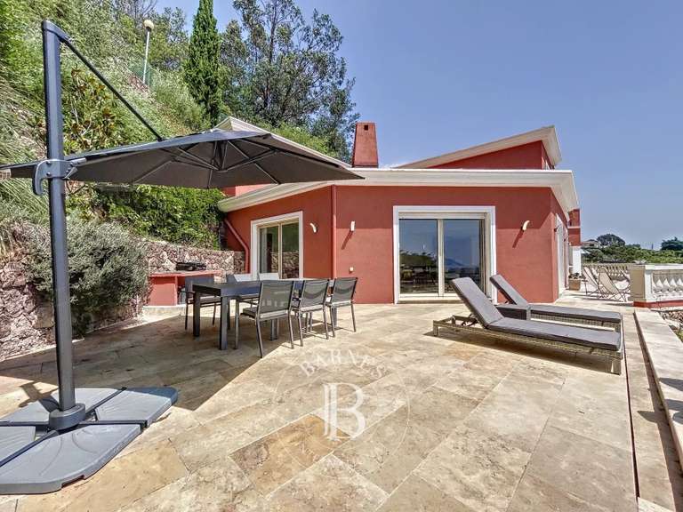 Villa with Sea view Mandelieu-la-Napoule - 5 bedrooms - 250m²