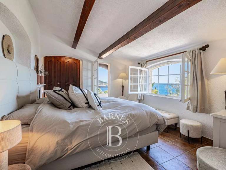 Villa with Sea view Antheor - 5 bedrooms - 180m²