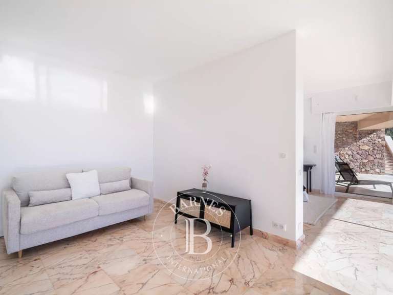 Villa with Sea view Mandelieu-la-Napoule - 4 bedrooms - 289m²