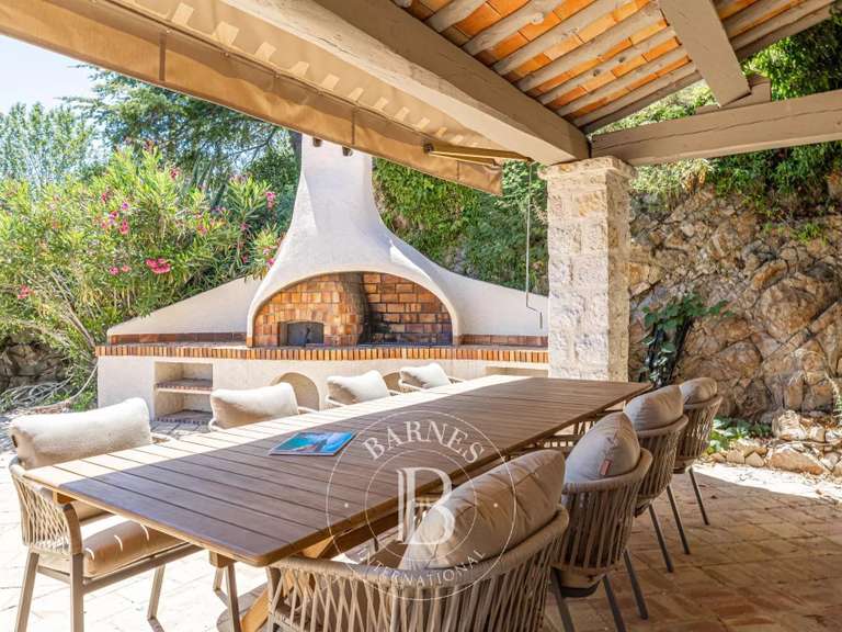 Villa with Sea view Mandelieu-la-Napoule - 4 bedrooms - 301m²