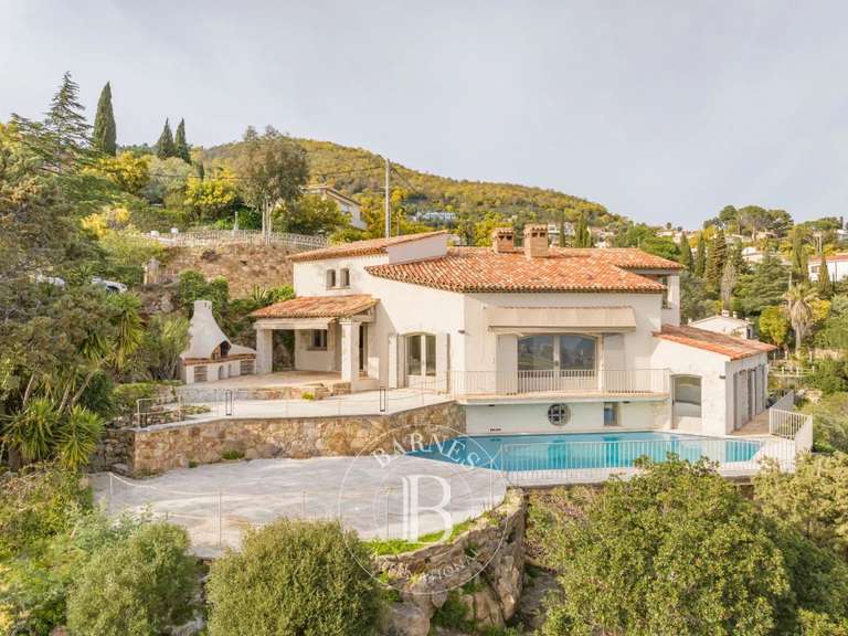 Villa with Sea view Mandelieu-la-Napoule - 4 bedrooms - 301m²