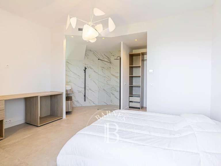 Villa with Sea view Mandelieu-la-Napoule - 4 bedrooms - 301m²