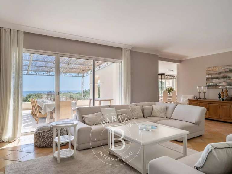 Villa Agay - 5 bedrooms - 371m²