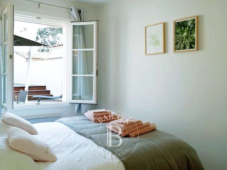 House La Flotte - 4 bedrooms - 120m²