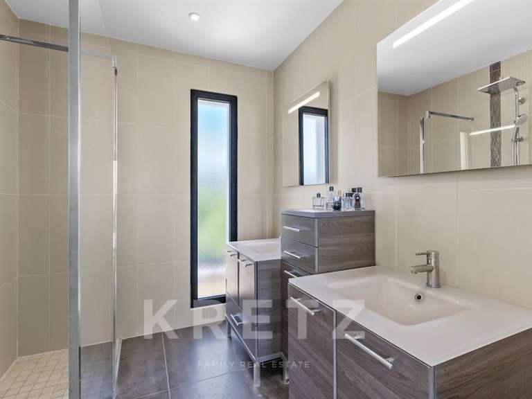 Maison Sanary-sur-Mer - 4 chambres - 250m²