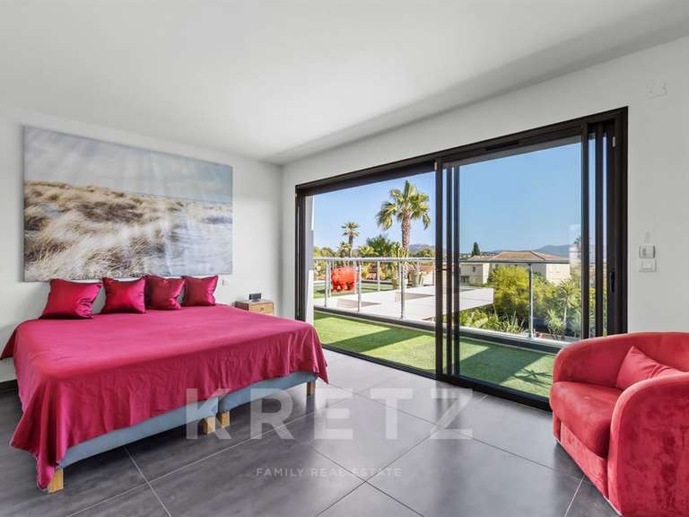 Maison Sanary-sur-Mer - 4 chambres - 250m²