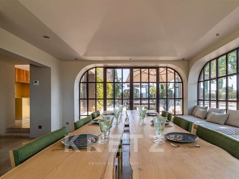 Maison Aix-en-Provence - 12 chambres - 611m²