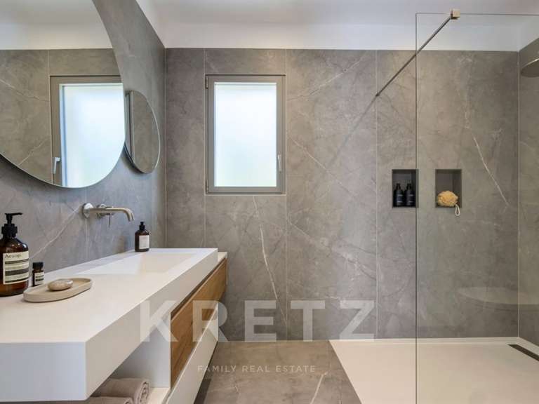 Maison Aix-en-Provence - 4 chambres - 220m²