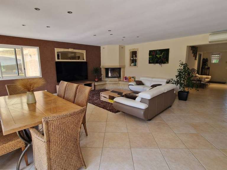 Villa Pézenas - 5 chambres - 220m²