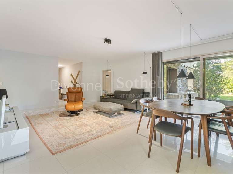 Appartement Divonne-les-Bains - 4 chambres - 167m²
