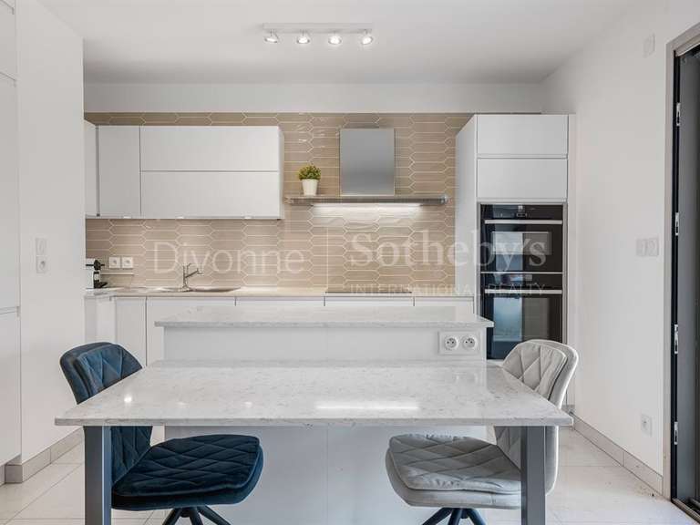 Appartement Divonne-les-Bains - 4 chambres - 167m²