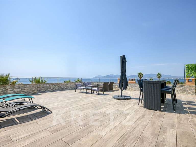 Apartment with Sea view Cannes - 4 bedrooms - 150m²
