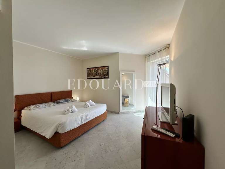 Apartment with Sea view Menton - 1 bedroom - 53m²