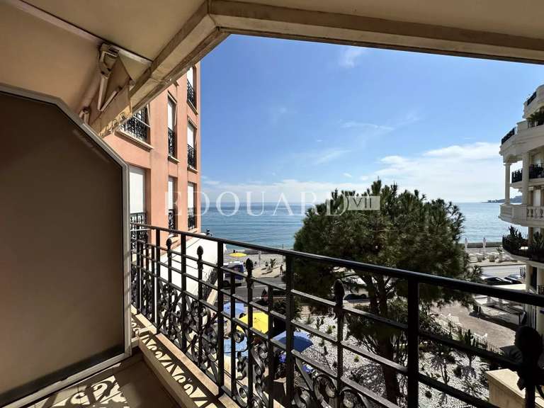Apartment with Sea view Menton - 1 bedroom - 53m²