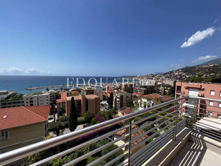 Appartement avec Vue sur mer Menton - 3 chambres - 134m²