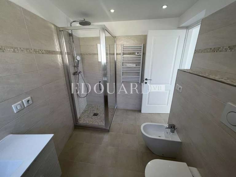 Appartement avec Vue sur mer Menton - 3 chambres - 134m²