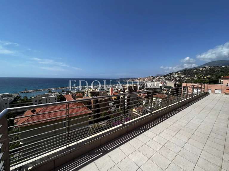 Appartement avec Vue sur mer Menton - 3 chambres - 134m²