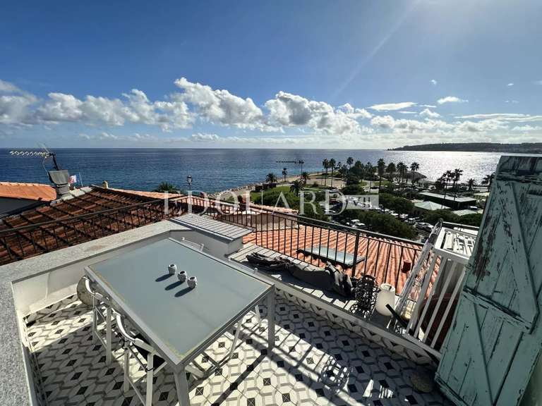Apartment with Sea view Menton - 3 bedrooms - 69m²