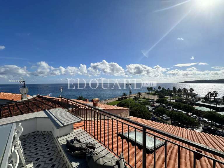 Apartment with Sea view Menton - 3 bedrooms - 69m²