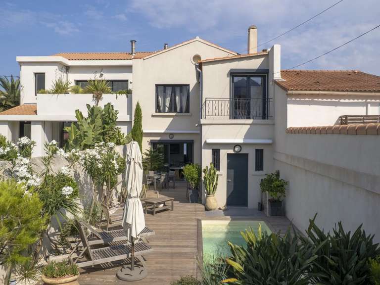 Maison Marseille 8e - 3 chambres - 190m²