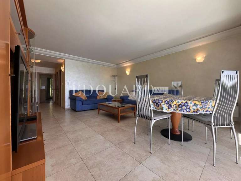 Apartment with Sea view Menton - 2 bedrooms - 72m²