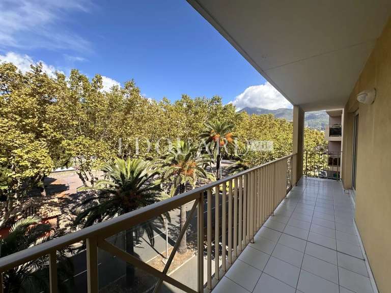 Apartment with Sea view Menton - 2 bedrooms - 72m²