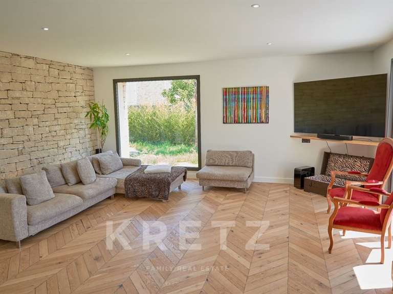 Maison Chusclan - 4 chambres - 190m²