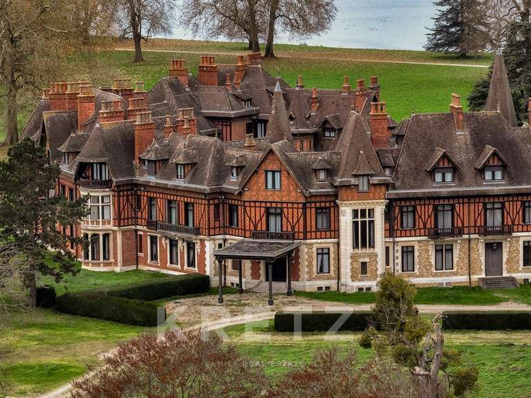Château Gretz-Armainvilliers - 40 chambres - 9000m²
