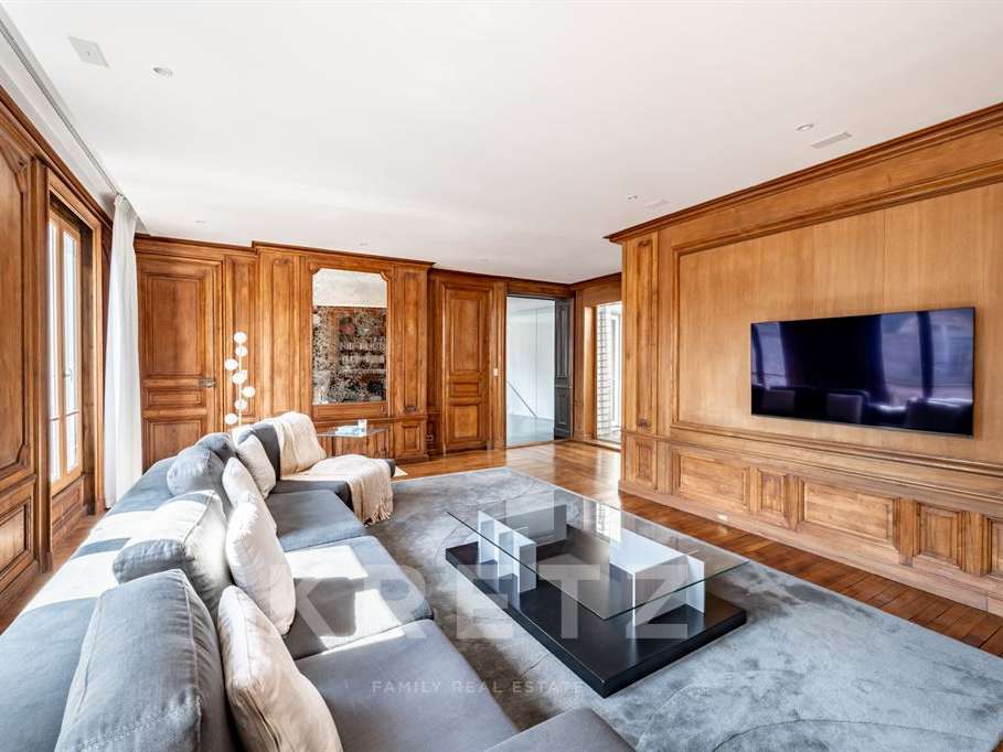 Apartment Paris