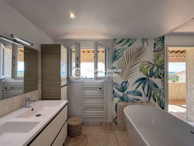 Villa avec Vue sur mer Roquebrune-sur-Argens - 6 chambres - 298m²