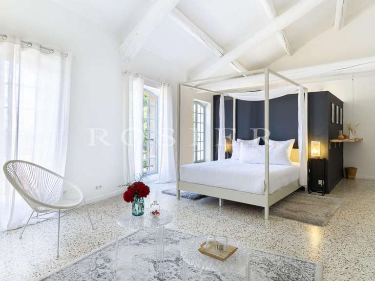 Villa Lagnes - 7 chambres - 455m²