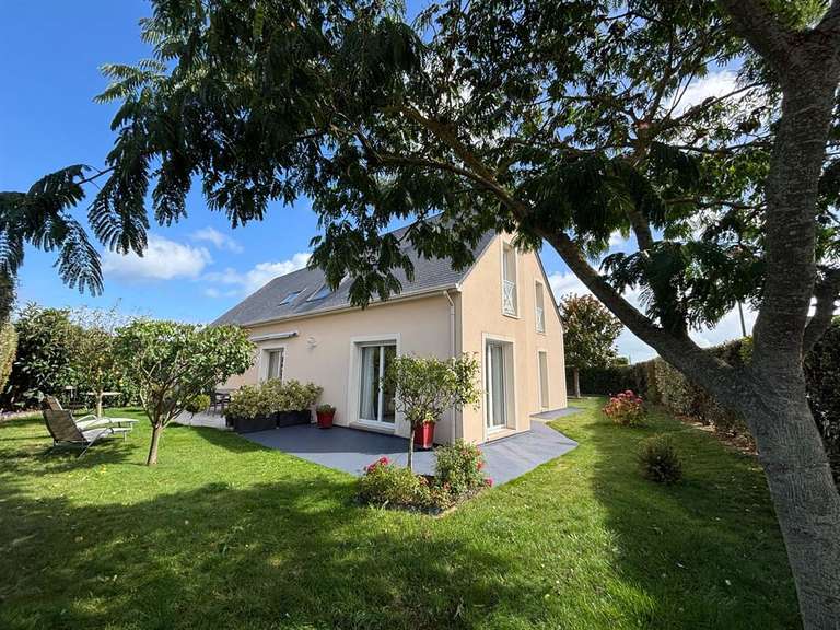 Maison Bernières-sur-Mer - 5 chambres - 169m²