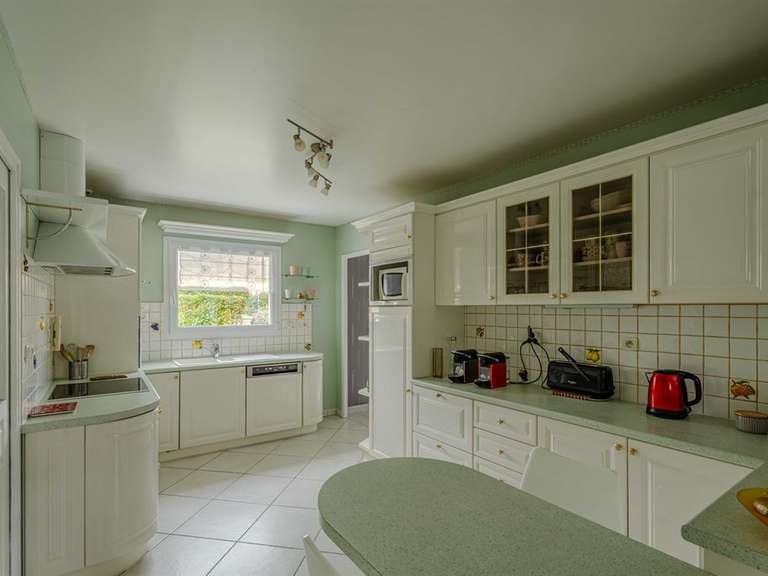 Maison Bernières-sur-Mer - 5 chambres - 169m²