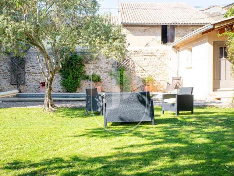 Maison Sainte-Cécile-les-Vignes - 7 chambres - 330m²