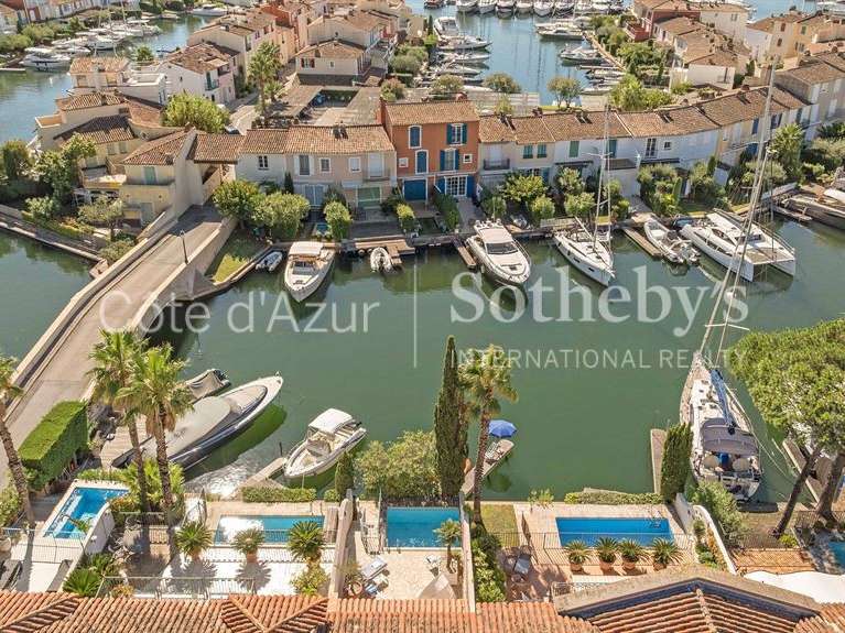 Maison Port-grimaud - 3 chambres - 77m²