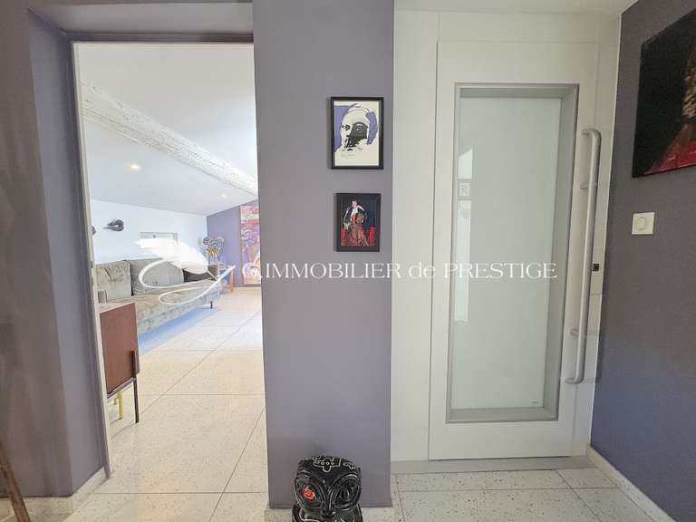 Maison Carpentras - 5 chambres - 285m²