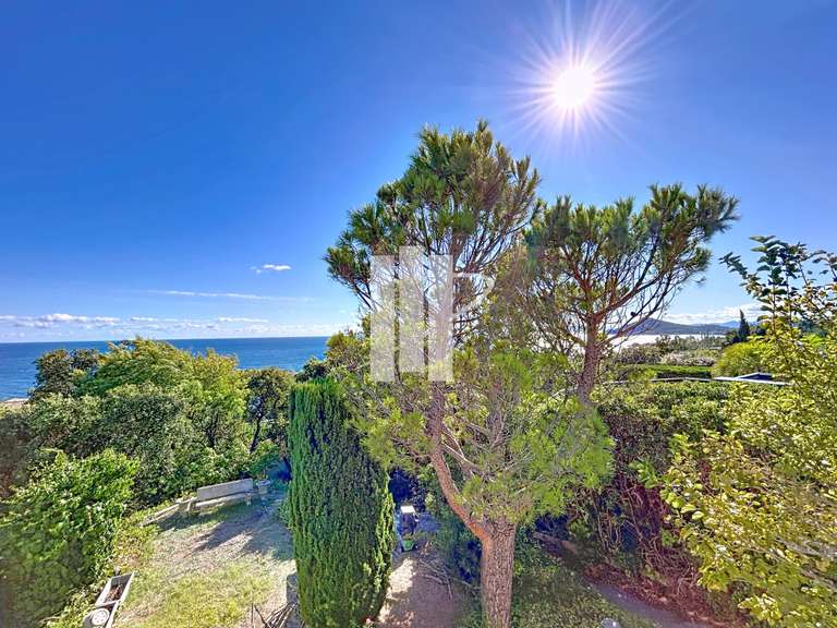 House with Sea view Saint-Raphaël - 3 bedrooms - 158m²
