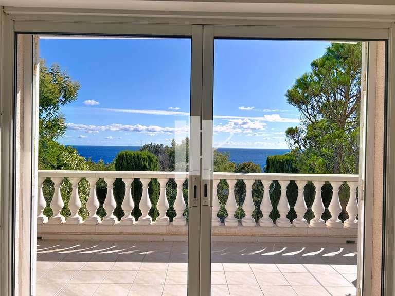House with Sea view Saint-Raphaël - 3 bedrooms - 158m²
