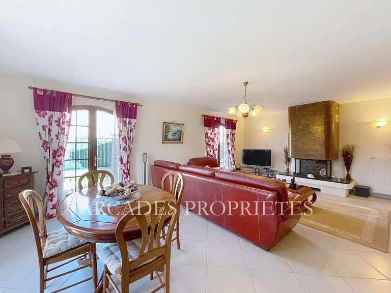 Maison Bègles - 4 chambres - 168m²