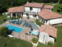 Vente maison 9 pièces Vente maison 9 pièces