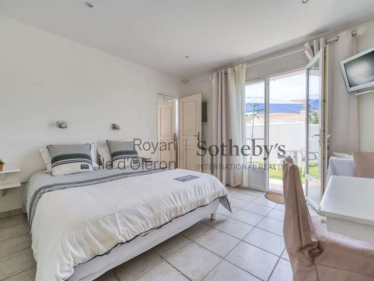 Maison Saint-Pierre-d'Oléron - 4 chambres - 165m²