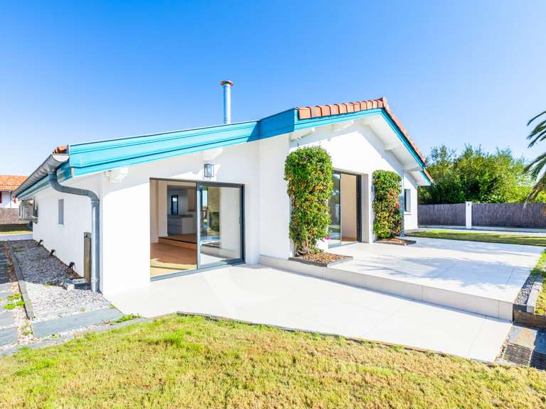 House Arcangues - 4 bedrooms - 165m²