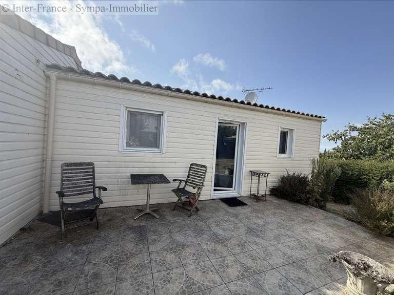 Maison Marennes-Hiers-Brouage - 7 chambres - 300m²