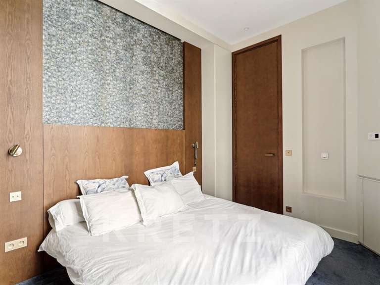 Appartement Paris 17e - 4 chambres - 139m²